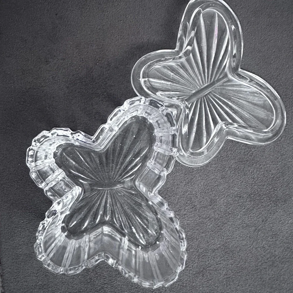 N/A vintage glass